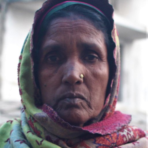 Gogli Devi is a Farmer (cultivates wheat, paddy and mustard) from Rasulpur, Daraundha, Siwan, Bihar
