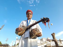 রুবাব আর খঞ্জরির সুরে রাজমা ও ভুট্টা চাষ