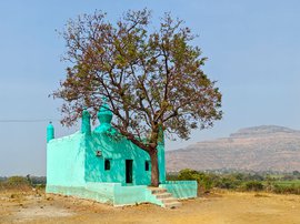 মেরুকরণের বিরুদ্ধে রুখে দাঁড়াচ্ছে মালগাঁও