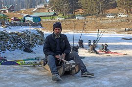 Gulmarg isn’t a winter wonderland this January