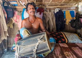 ബിഹാറിൽ മുസ്ലിം ഖലീഫ് അൽഹ-ഉദാലിനെ നിലനിർത്തുന്നു