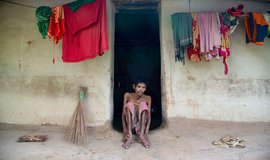 अनादि उपेक्षा आणि अंतहीन उपासमार