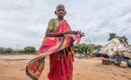 పులి గవ్వలు, పొలుసులు, తలలు, తోకలతో జీవిక సాగిస్తోంది