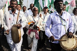 संसद तक का लंबा रास्ता