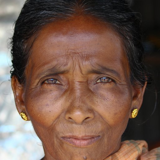 PRABHA SAHA is a Tea seller from Bandarganj, Phansidewa, Darjeeling, West Bengal