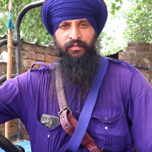 Gurjeet Singh is a Farmer (cultivates wheat and paddy) from Nanglian, Majri, SAS Nagar, Punjab