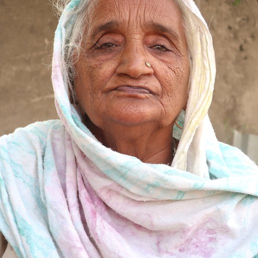 Satya Kaur is a Homemaker from Alapur, Kharar, SAS Nagar, Punjab