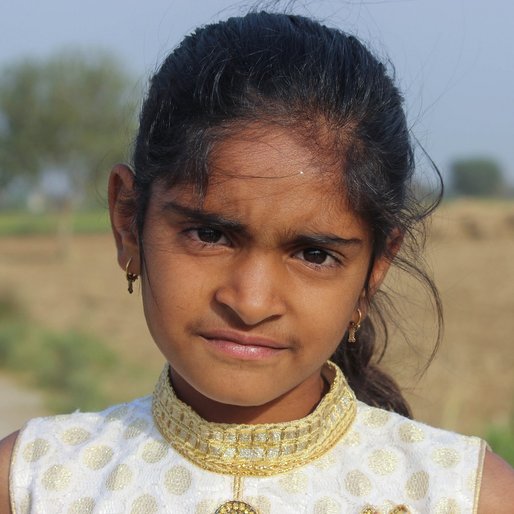 Simran is a Student from Khaspur, Ateli Nangal, Mahendragarh, Haryana