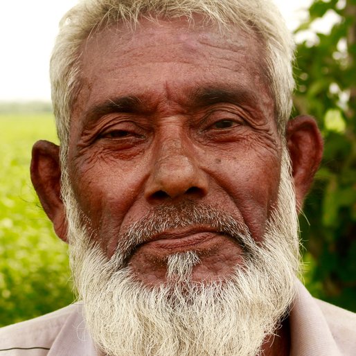 ADBUL SALAM SHEIKH is a Mason from Jhitkeponta, Krishnagar I, Nadia, West Bengal